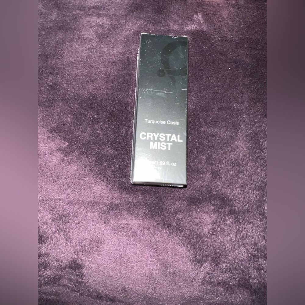 Questionbeauty CrystalMist Multichrome Setting Spray